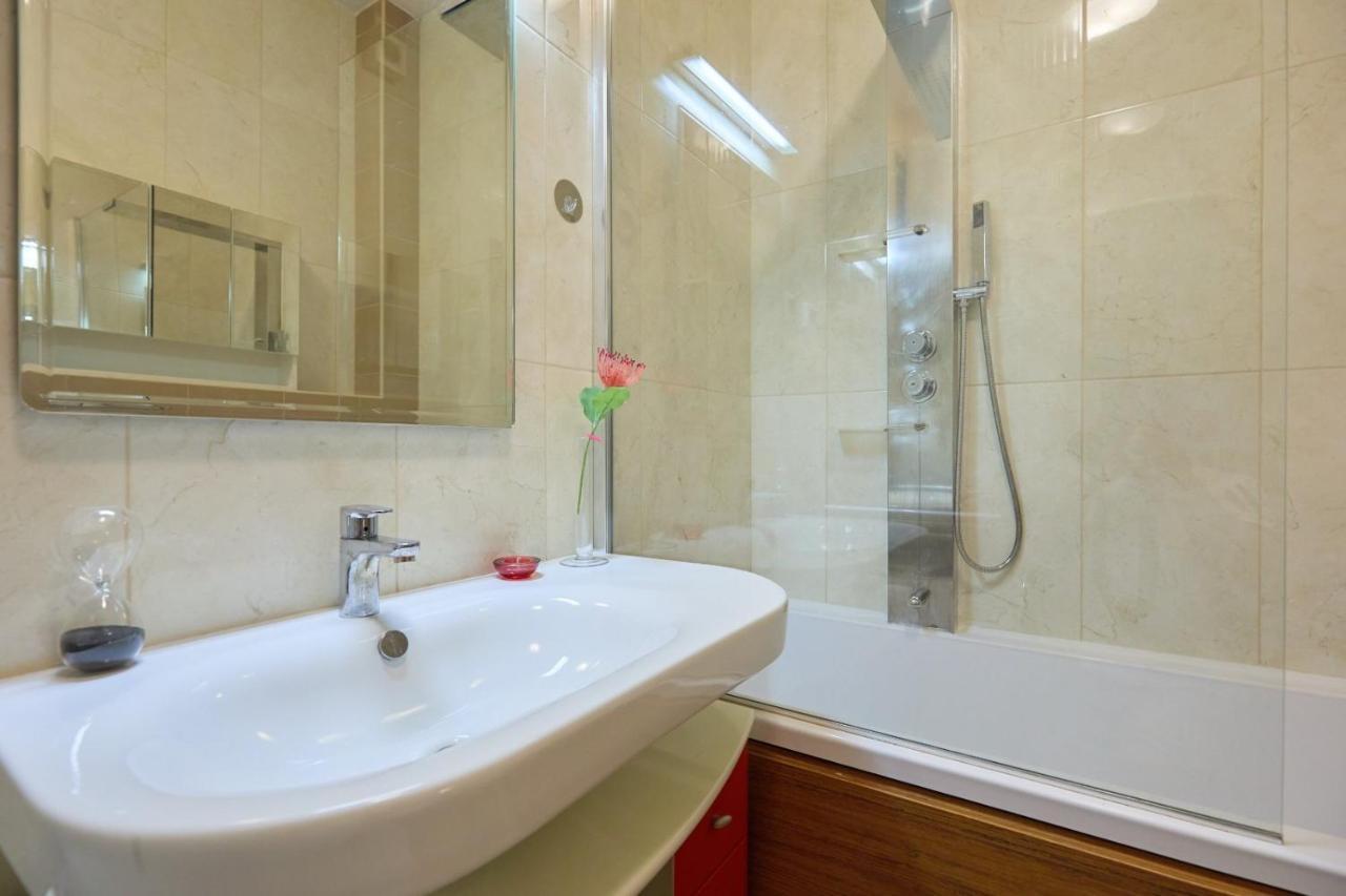 The Monroe - Stylish 2 Bd Apartment In Villa Orsan ดูบรอฟนิก ภายนอก รูปภาพ